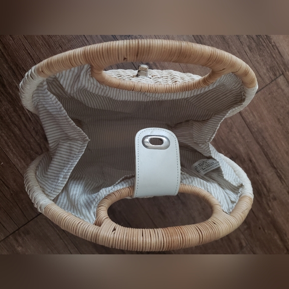 Basket weave handbag - Picture 3 of 4